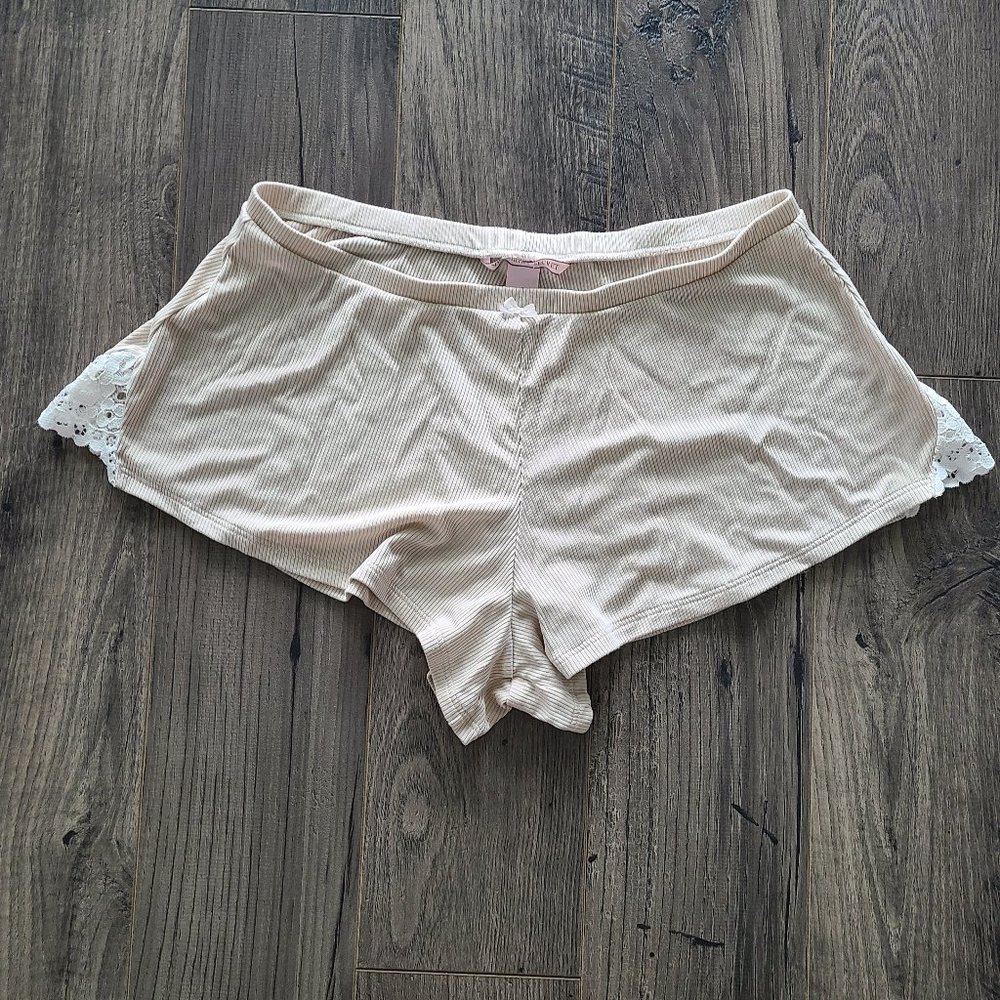 Victoria's Secret Cream Lace detail Shorts